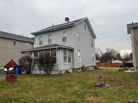 212 Cottage St, Middletown, NY 10940