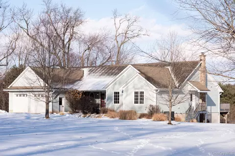 573 Mill Rd, Rhinebeck, NY 12572