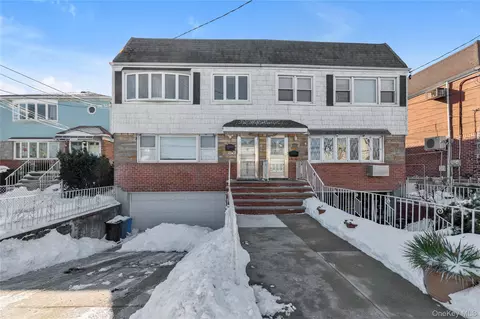 15040 16th Rd, New York, NY 11357