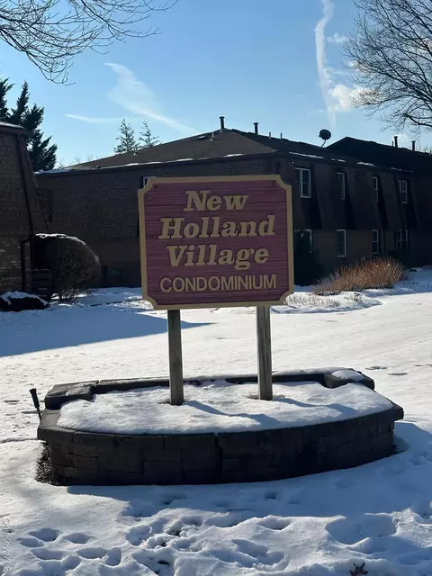 69 New Holland Vlg, Clarkstown, NY 10954