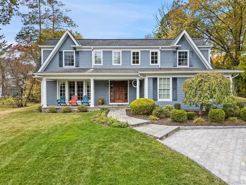 6 Old Oak Rd, Rye Brook, NY 10573