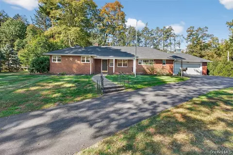 73 Balmville Rd, Newburgh, NY 12550