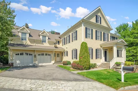 14 Cider Mill Cir, North Castle, NY 10504