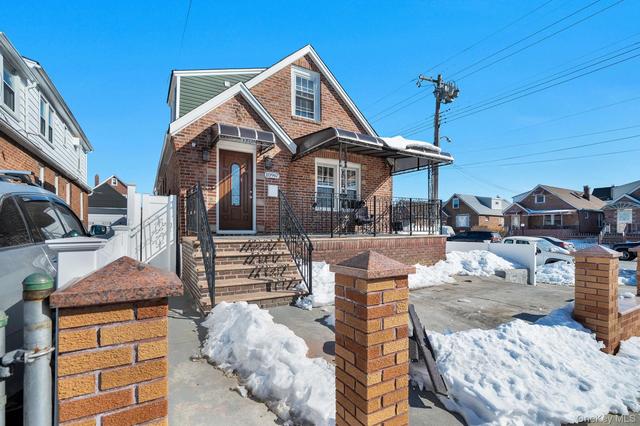 10967 131st St, South Ozone Park, NY 11420