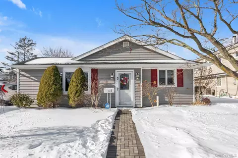 412 Wellington Rd, East Meadow, NY 11554