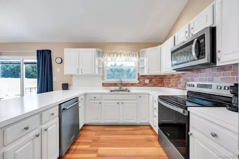 Kitchen - 220 Washington Ave, Patchogue, NY 11772 photo 2 of 4