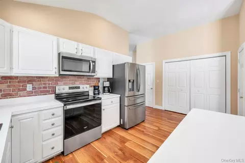 Kitchen - 220 Washington Ave, Patchogue, NY 11772 photo 3 of 4