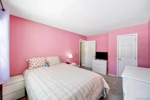 Bedroom - 220 Washington Ave, Patchogue, NY 11772 photo 3 of 4
