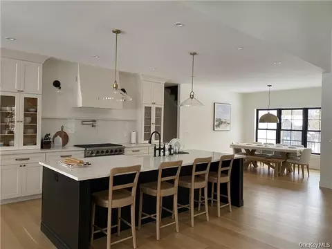 Kitchen - 10 Shadow Ct, Wappinger, NY 12590 photo 1 of 2
