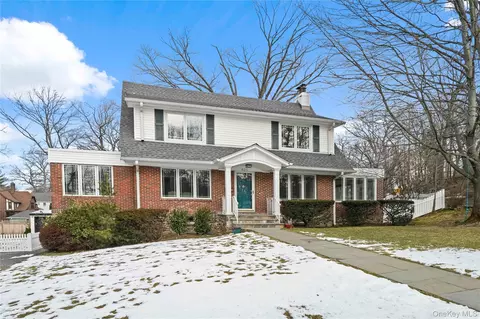 425 Washington Ave, Pelham, NY 10803