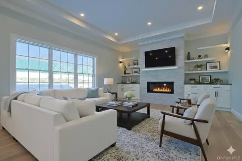 Living - 50 Austin Pl, Briarcliff Manor, NY 10510 photo 1 of 1