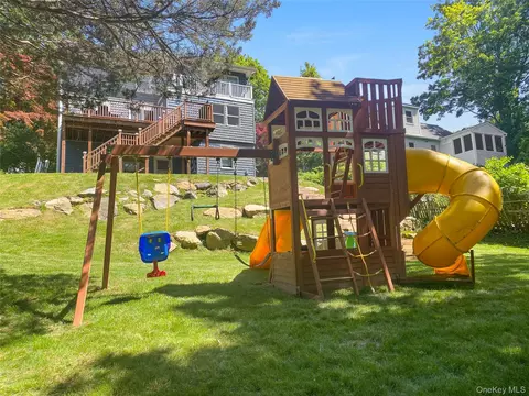 300 Washington Ave, Mount Pleasant, NY 10570