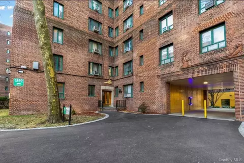 1480 Parkchester Rd, New York, NY 10462
