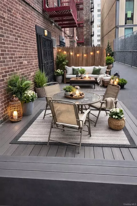 1420 York Ave #2L, New York, NY 10021