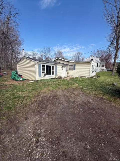 261 Titusville Rd, La Grange, NY 12603