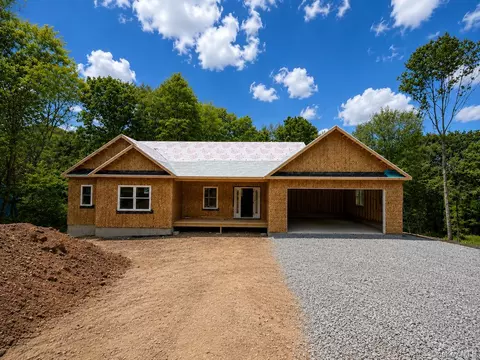 217 Tuckers Corners Rd, Highland, NY 12528