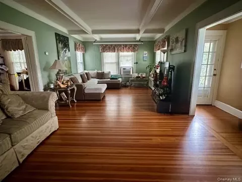 Living - 90 E Roe Blvd, Patchogue, NY 11772 photo 1 of 2