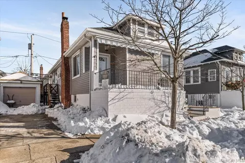 136 Taft Ave, Long Beach, NY 11561