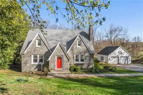 809 Farmers Mills Rd, Kent, NY 10512