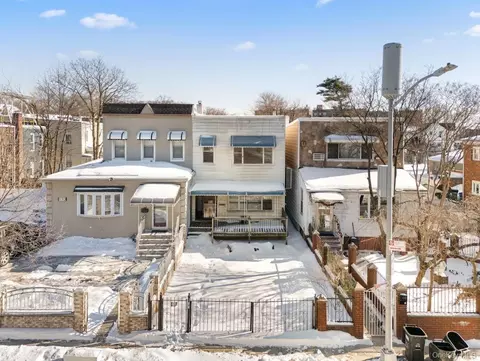 108 Jackie Robinson Pkwy, Brooklyn, NY 11207