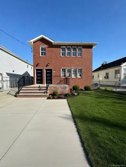 14511 167th St, Jamaica, NY 11434