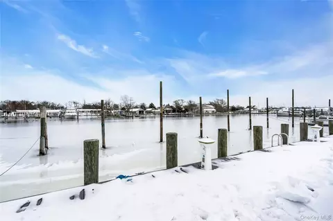 View/Area - 263 River Ave #16AU, Patchogue, NY 11772 photo 1 of 1