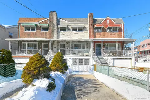 3617 Laconia Ave, New York, NY 10469