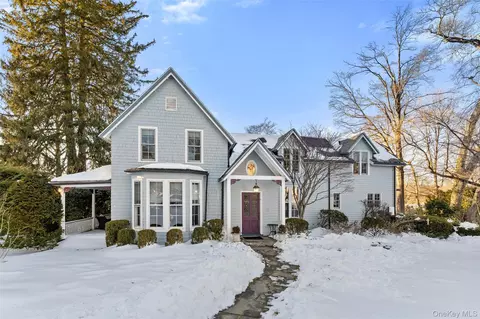 11 Rectory Ln, Scarsdale, NY 10583