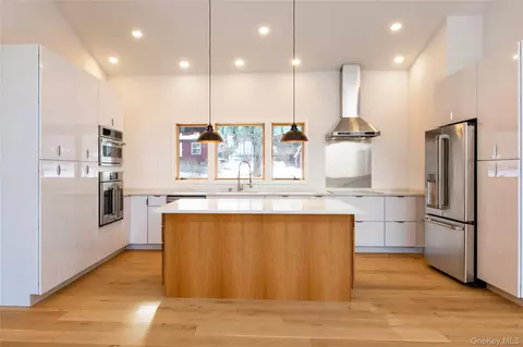 Kitchen - 513 Myrtle Ave, Wallkill, NY 12589 photo 1 of 6
