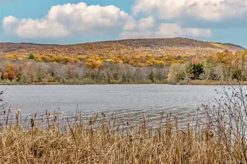 View/Area - 513 Myrtle Ave, Wallkill, NY 12589 photo 3 of 3