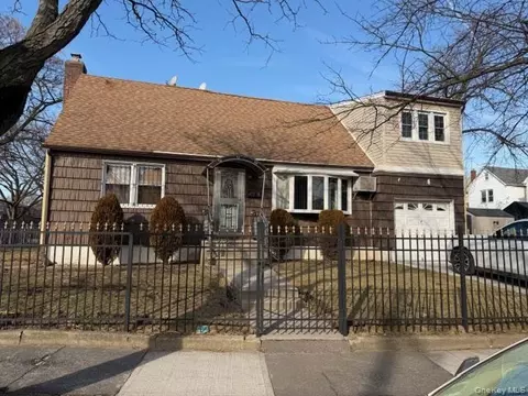 119-39 143rd St, Jamaica, NY 11436