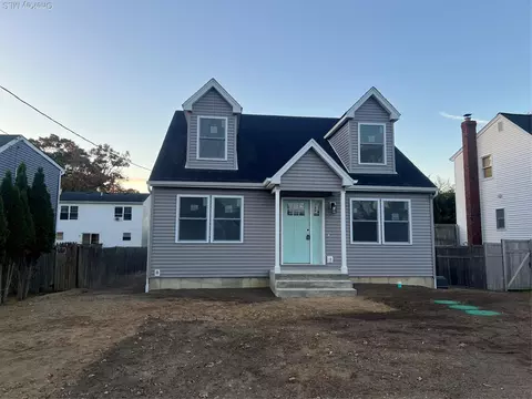 New Construction Rugby Drive W, Brookhaven, NY 11967