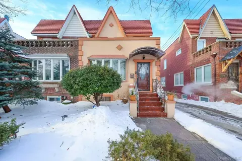 8743 Union Tpke, New York, NY 11385