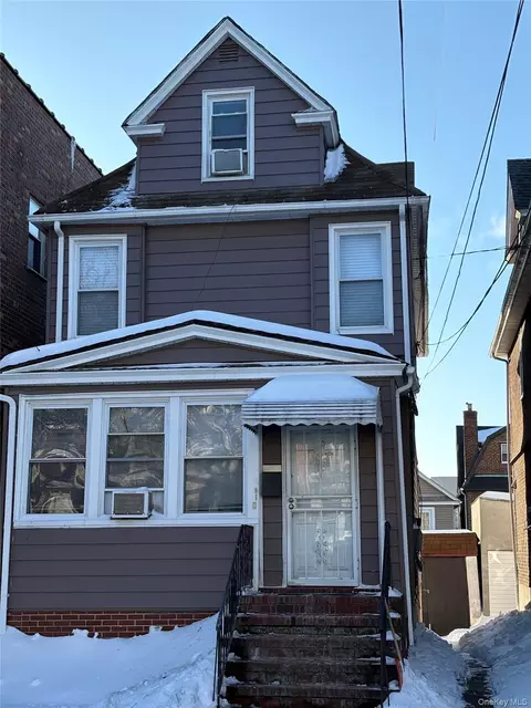 90-40 54th Ave, Elmhurst, NY 11373