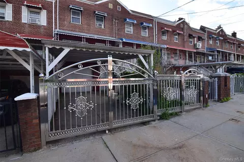 3317 Gunther Ave, New York, NY 10469