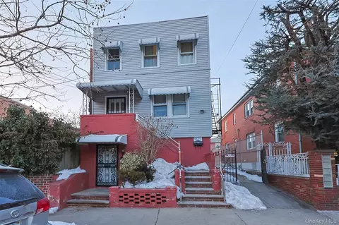 6511 Perry Ave, New York, NY 11378