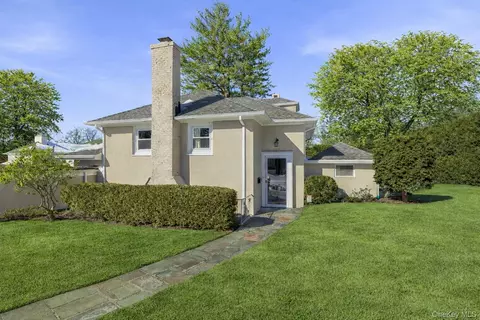 4 Dupont Ave, White Plains, NY 10605