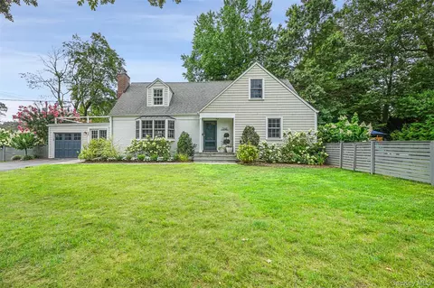 1 Bryson St, Larchmont, NY 10538