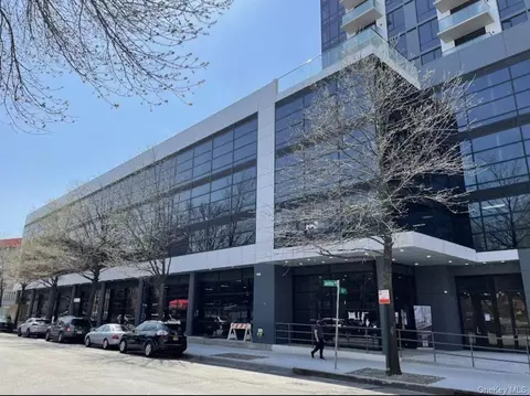 8808 Justice Ave #17J, New York, NY 11373