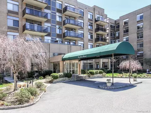 35 N Chatsworth Ave #2Q, Larchmont, NY 10538