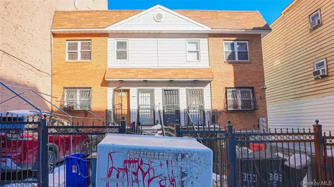 381 E 152nd St, New York, NY 10455