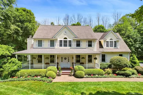 127 Smith Ridge Rd, Lewisboro, NY 10590