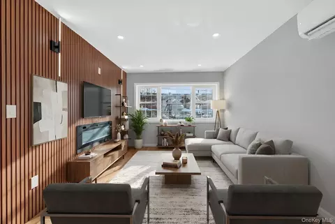 1167 E 224th St, New York, NY 10466