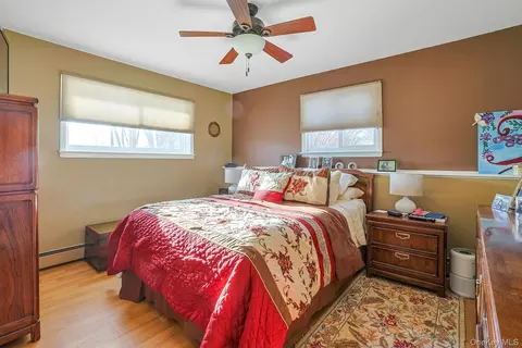 Bedroom - 7 Lorenz Dr, Mount Pleasant, NY 10595 photo 3 of 4