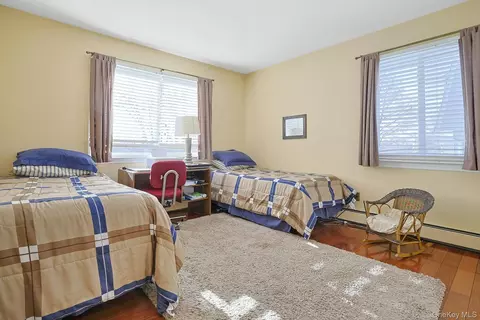 Bedroom - 7 Lorenz Dr, Mount Pleasant, NY 10595 photo 1 of 4