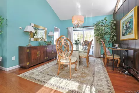 Dining - 7 Lorenz Dr, Mount Pleasant, NY 10595 photo 2 of 3
