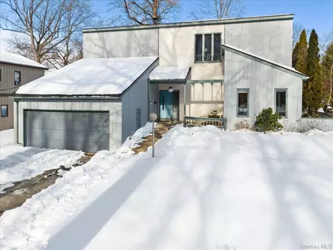 206 Emerson Ave, Greenburgh, NY 10530