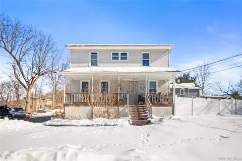 25 Laurel Rd, Orangetown, NY 10960