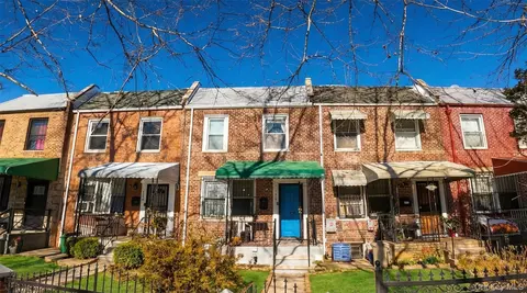 1147 Grenada Pl, New York, NY 10466