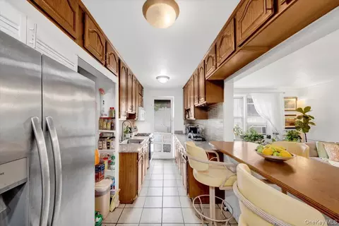 2630 Kingsbridge Ter #2ST, New York, NY 10463
